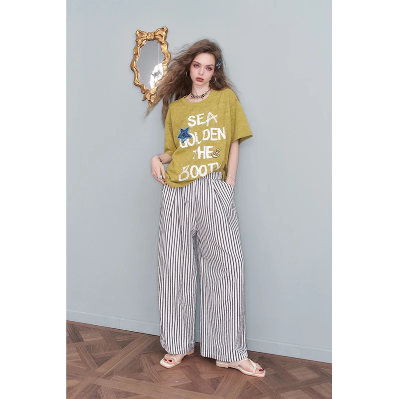 Acid Wash Vintage Graphic T Shirt - ELFSACK ヴィンテージアシッドウォッシュグラフィック Tシャツ、レトロな美的オーバーサイズストリートウェアトップ、女性用のかわいいスターパッチワーク Tシャツ、
